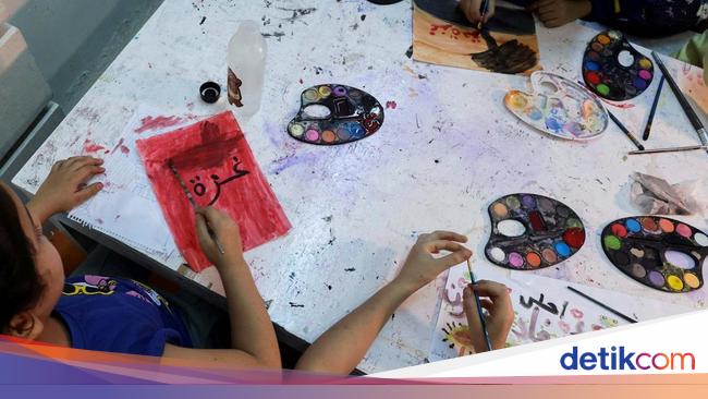 Menjaga Kesehatan Mental Anak-anak Gaza